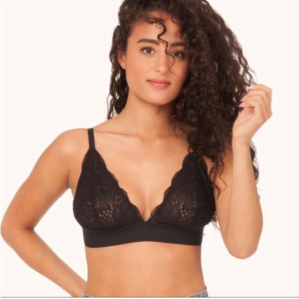 Lively Black Lace Triangle Bra